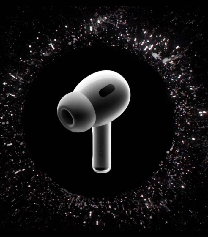Apple AirPods Pro (2nd generation) with MagSafe Case (USB-C) Bluetooth  (White, True Wireless)