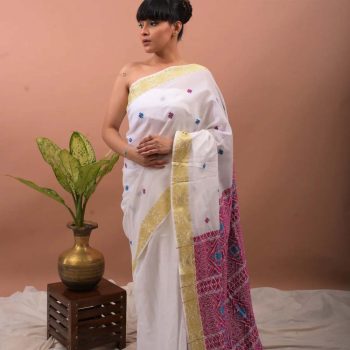 COTTON WHITE HANDWOVEN SAREE