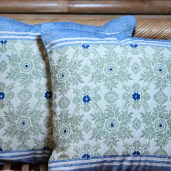 Cushion Cover Set Of light blue 5